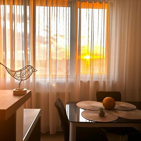 Taste Of Iasi - Two Room Apartment - Central - Sunset Touch Eksteriør bilde